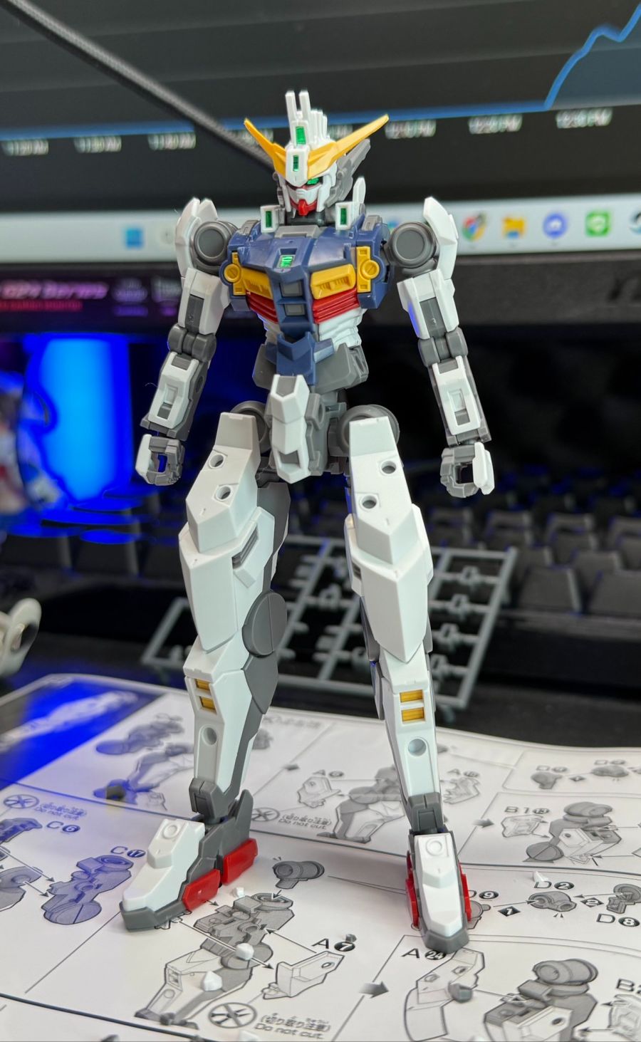 HG 1/144 건담 지리우스 가조립 사진 + 영상_1.jpg