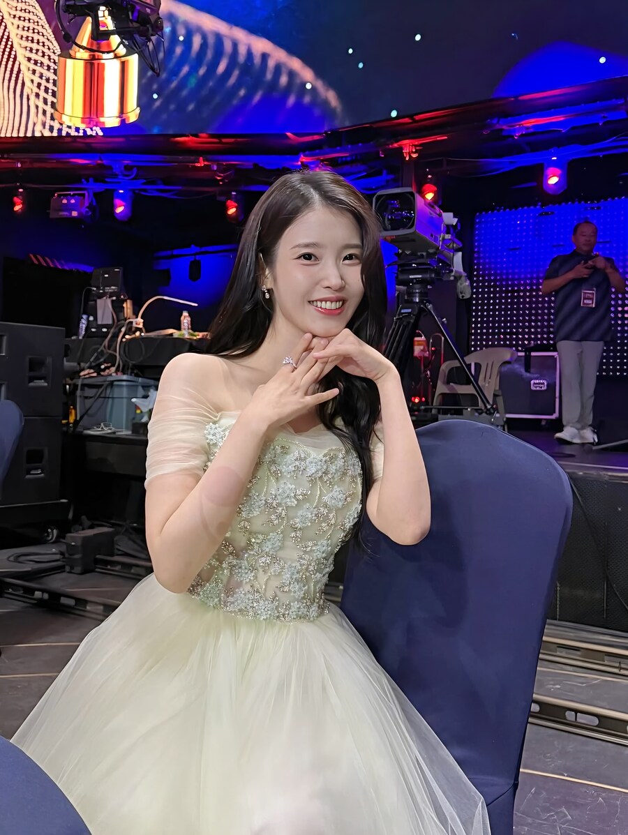 2025.07.19 아이유 인스타그램_7.jpg