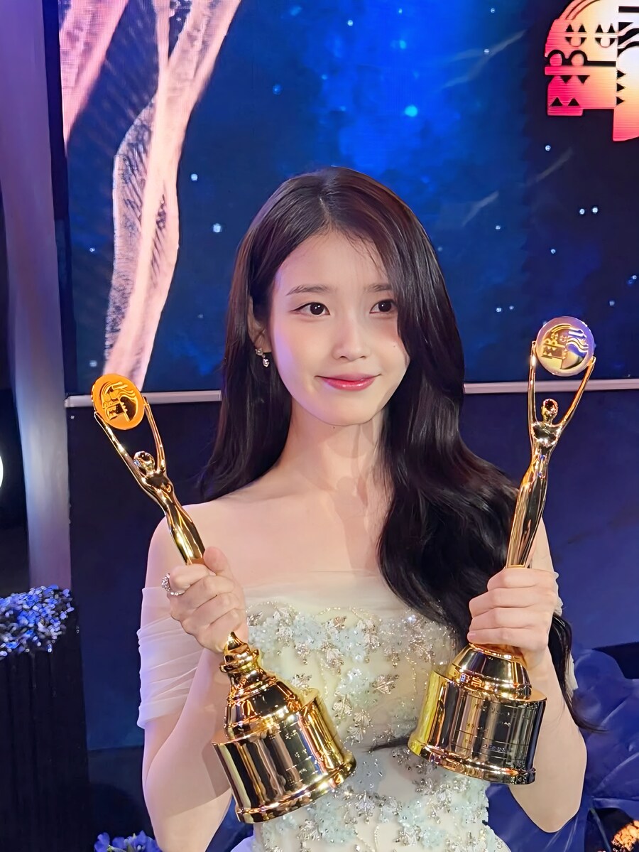 2025.07.19 아이유 인스타그램_14.jpg