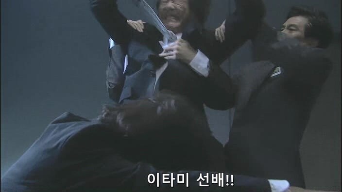 살인사건 용의자의 체포영장 받아내는 법_11.jpg