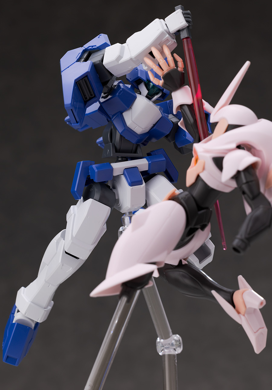 HG 1/144 제노아스 O 커스텀 해외 리뷰_82.jpg