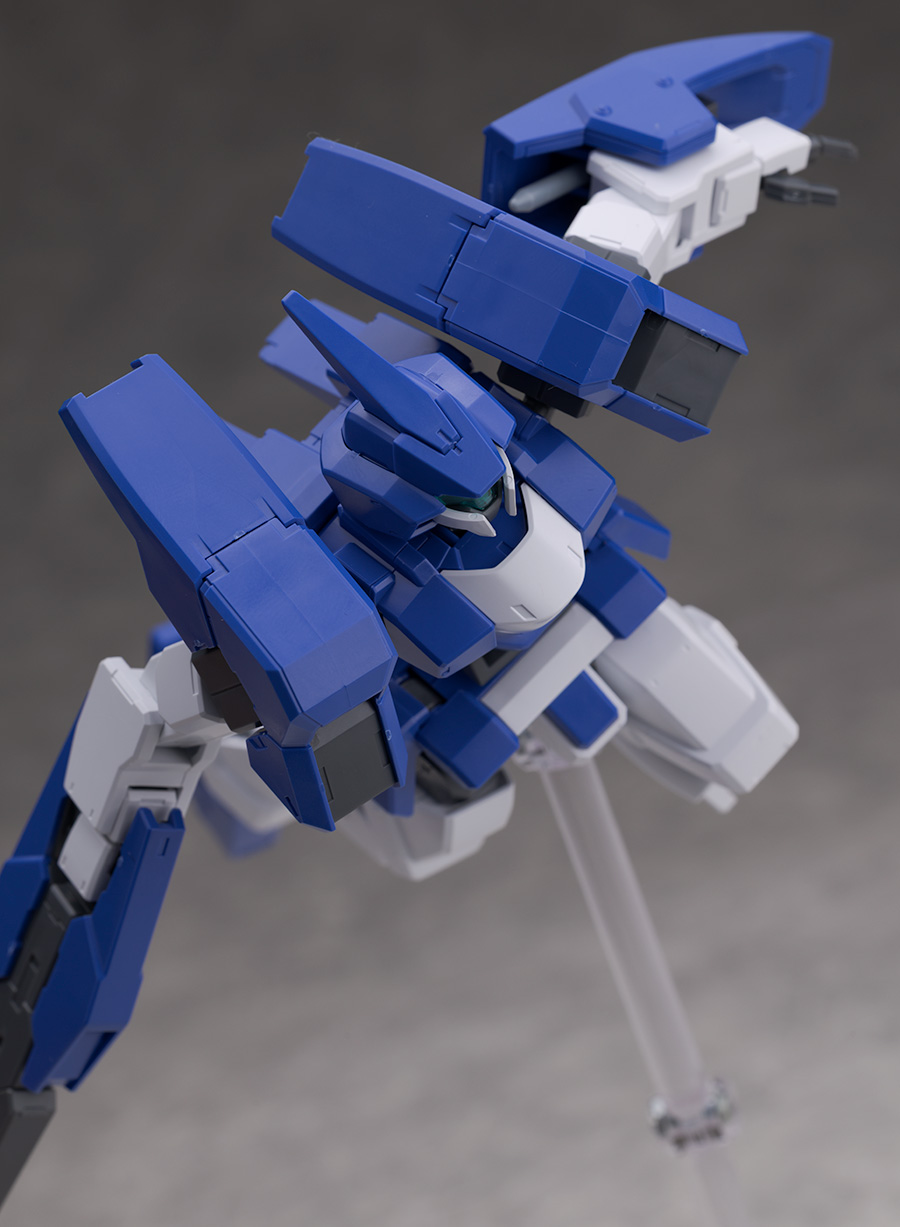 HG 1/144 제노아스 O 커스텀 해외 리뷰_83.jpg