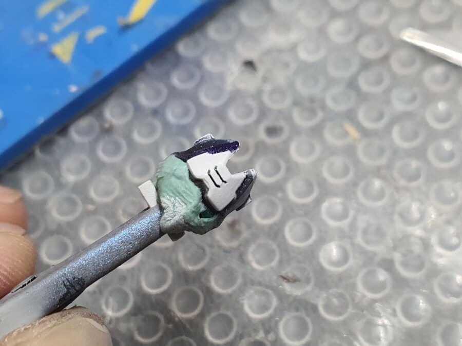 수리도 사람 봐 가면서_98.png