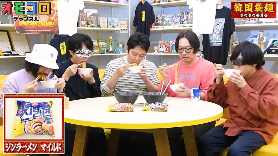 한국라면 20종을 먹어본 일본 유튜버의 평가_70.jpg
