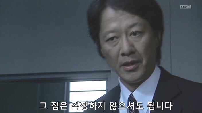 유부녀 살인마를 취조할때 한가한 형사들이 하는 일_4.jpg