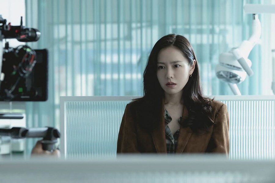 박찬욱감독신작 "어쩔수가없다" 비하인드 스틸_3.jpg