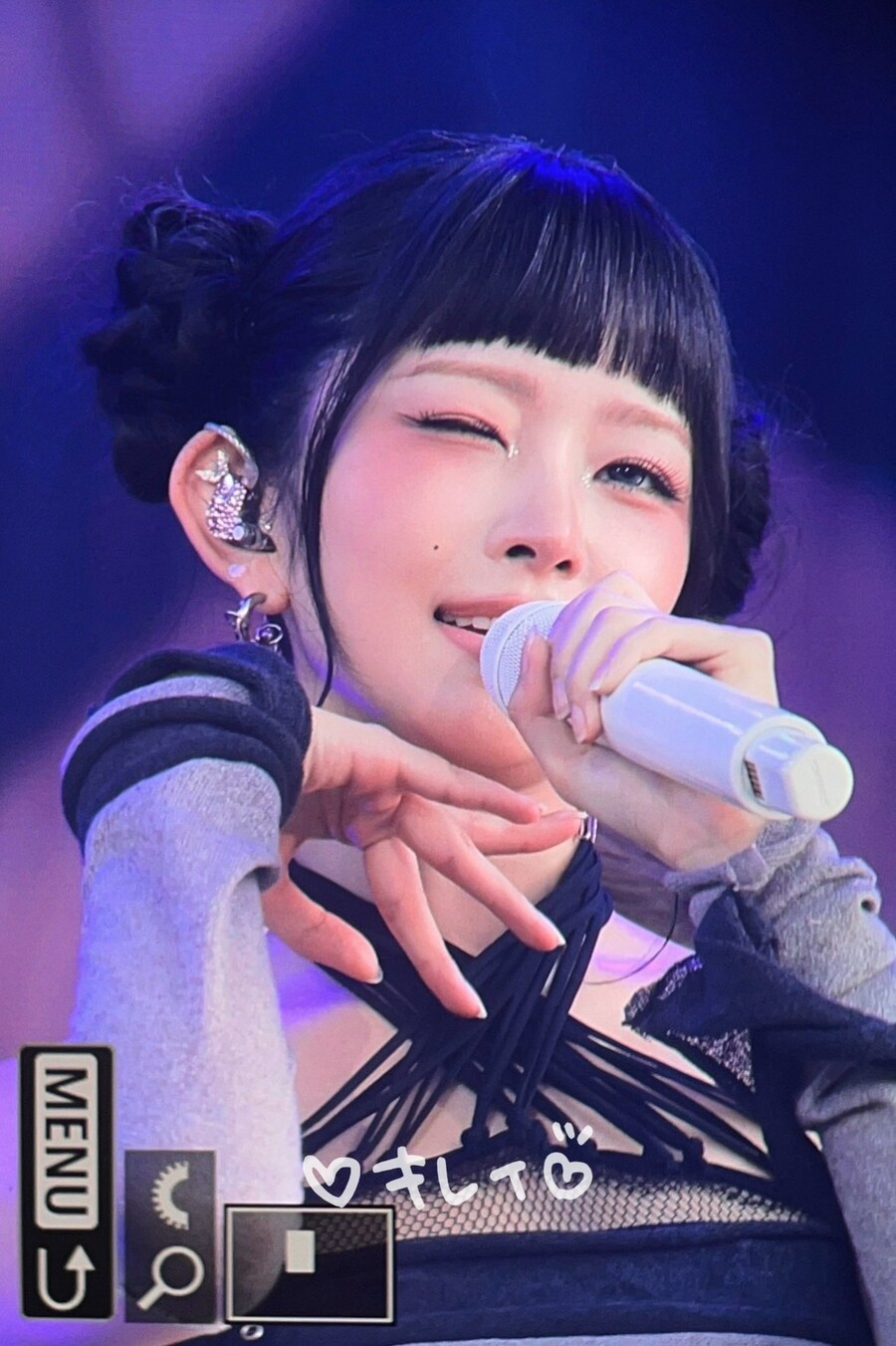 케바헌) 현실 무대위에 나타난 조이_2.jpg