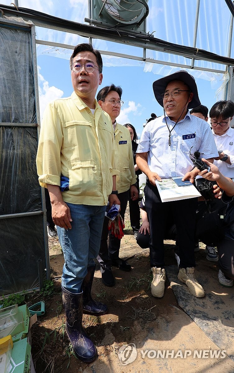 수해 지역 찾은 박찬대 후보_1.jpg
