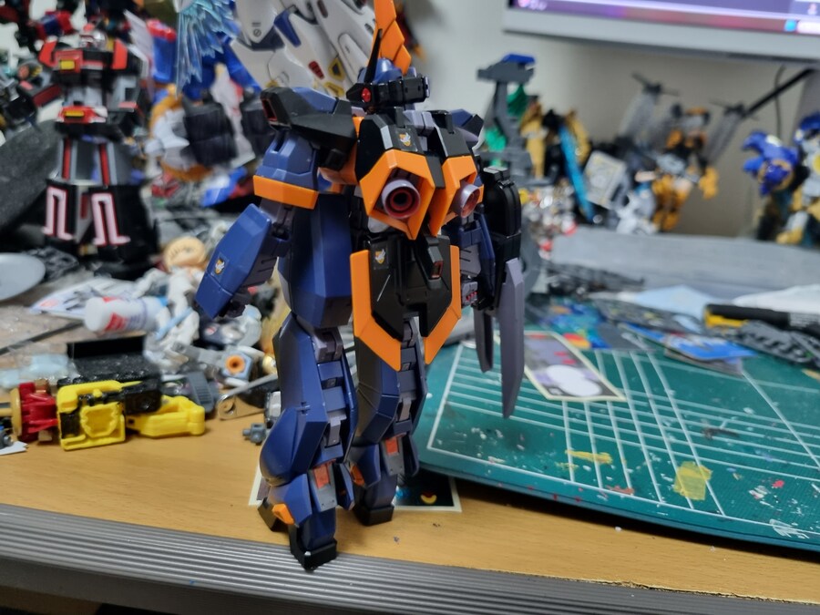 [HGUC]바잠(AOZ 리부트),아쿠아 함브라비II(티탄즈사양)_2.jpg