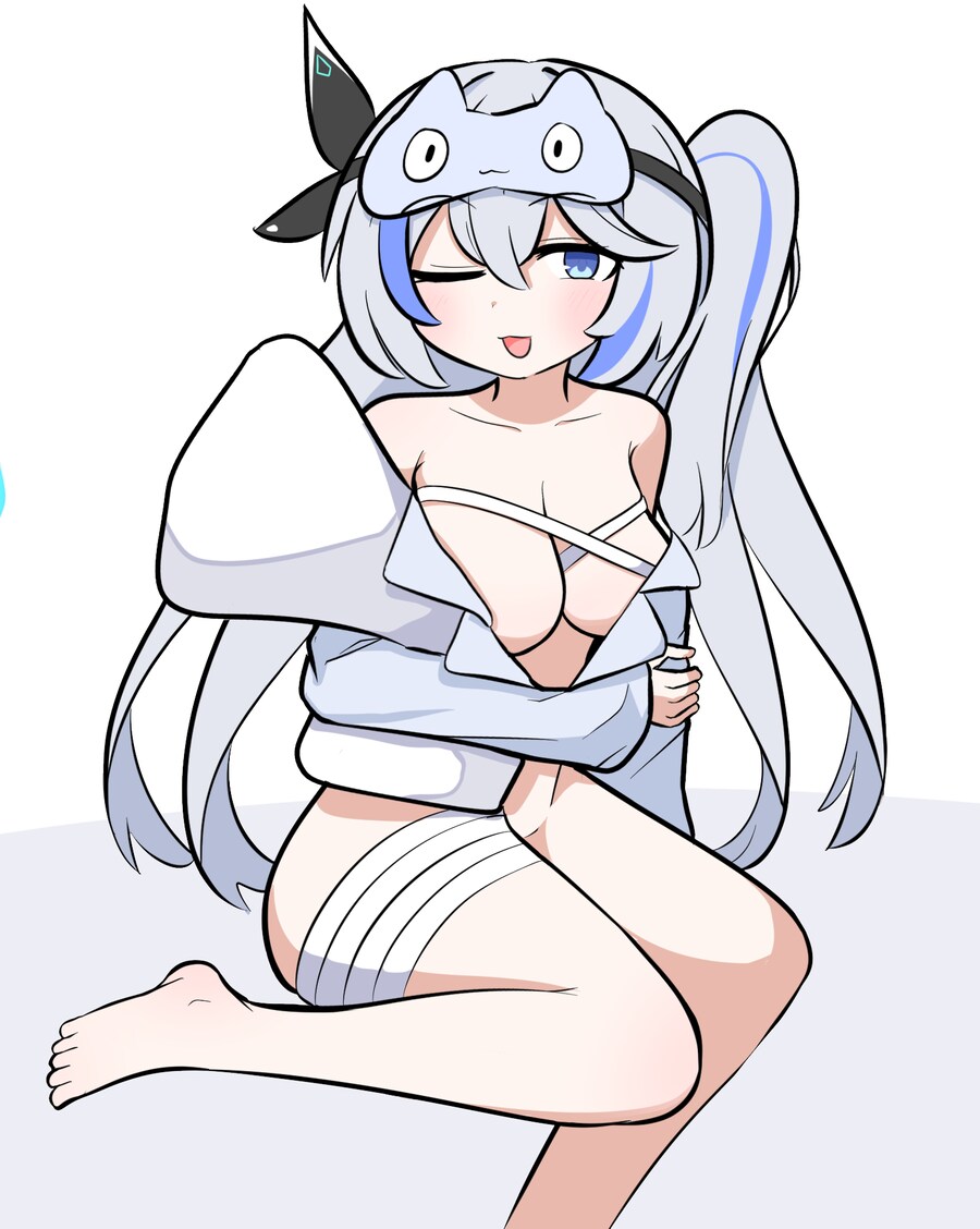 미루 이모가 잠옷 입은 짤!_1.png