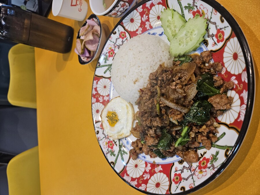 [음성]혁도 알로이 태국제육볶음 카파오무쌉_1.jpg