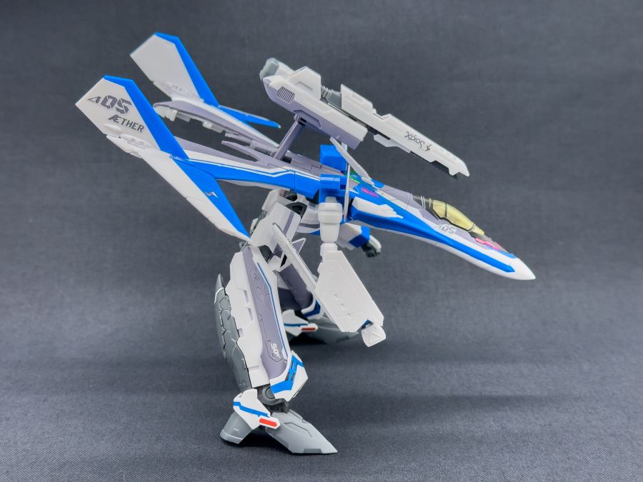 HG 1/100 VF-31J 지크프리드 하야테기 조립 과정 사진_64.jpg