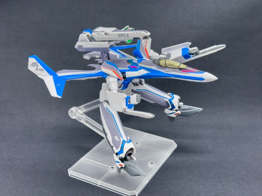 HG 1/100 VF-31J 지크프리드 하야테기 조립 과정 사진_65.jpg