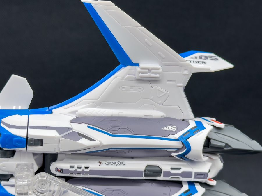 HG 1/100 VF-31J 지크프리드 하야테기 조립 과정 사진_80.jpg