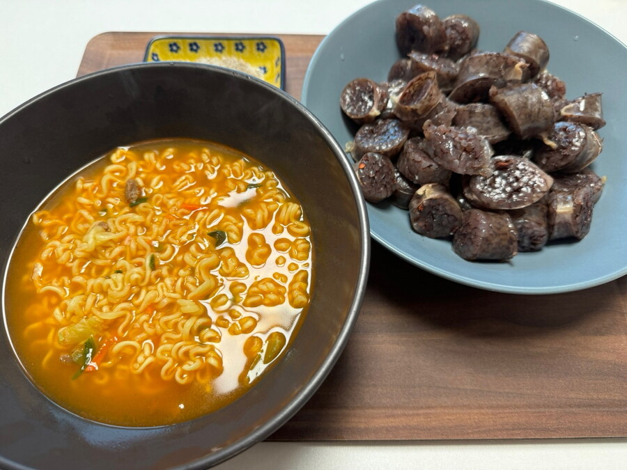 순대와 라면~~~_1.jpg