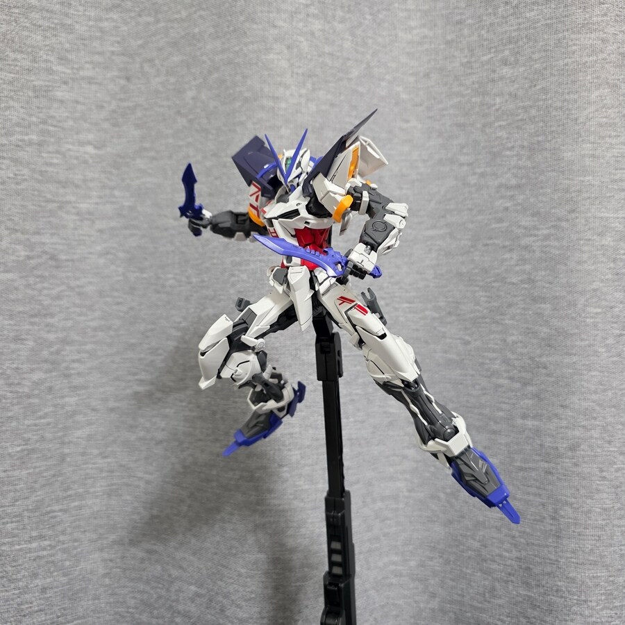 MG GBK-20 건담 어스트레이_12.jpg