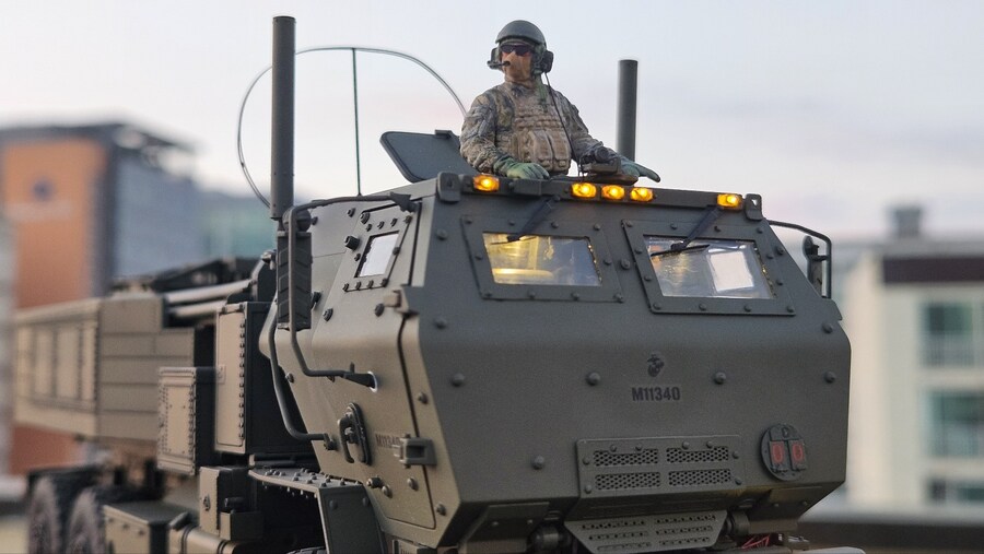 1/35 Foreart USMC M142 HIMARS 발사 (w. LED)_4.jpg