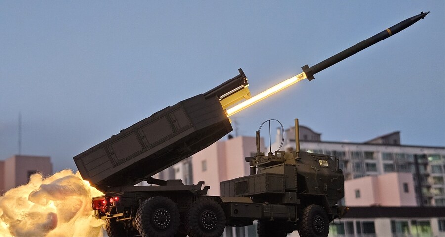 1/35 Foreart USMC M142 HIMARS 발사 (w. LED)_41.jpg