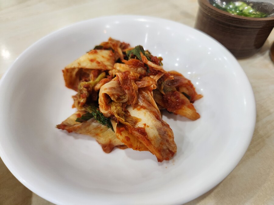 더운날에 먹어야 더 좋은 마포칼국수_3.jpg