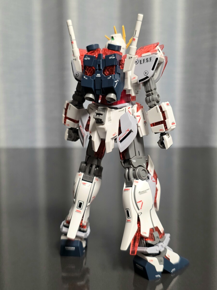 [HGUC] RX-9 네러티브 건담 C장비_4.jpg