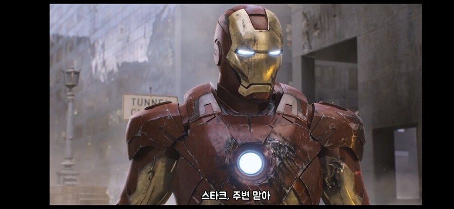 mcu)스티브가 버키에게 방패를 안준 이유_4.jpg