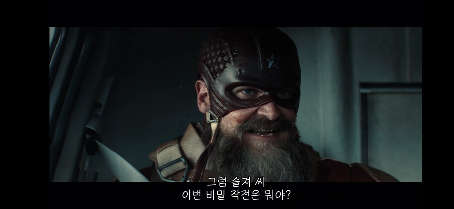 mcu)스티브가 버키에게 방패를 안준 이유_12.jpg