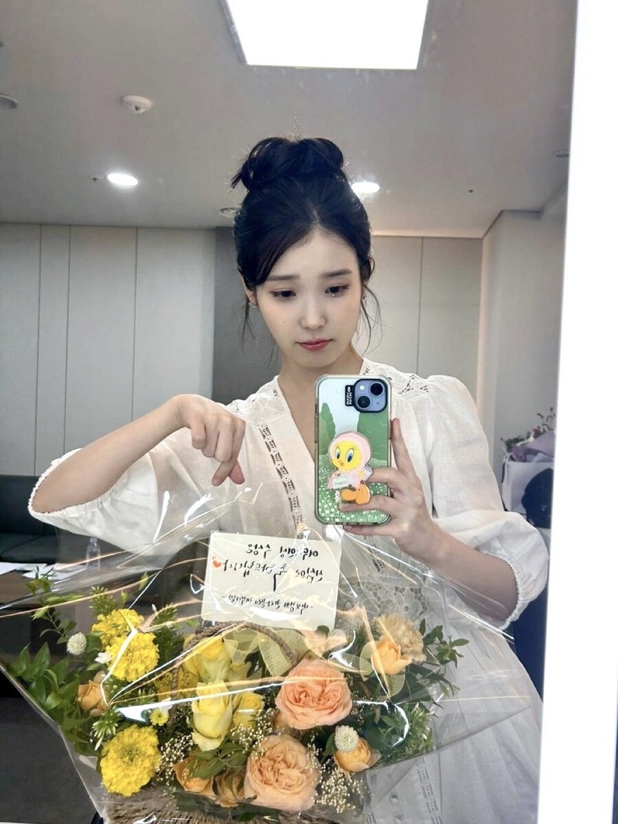 [IU] 2025.08.01 박보검의 칸타빌레, 몰래 온 손님 아이유_4.jpg