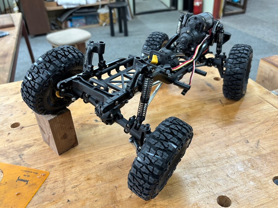 1/8 MST CFX-W J45C 완성_78.jpg