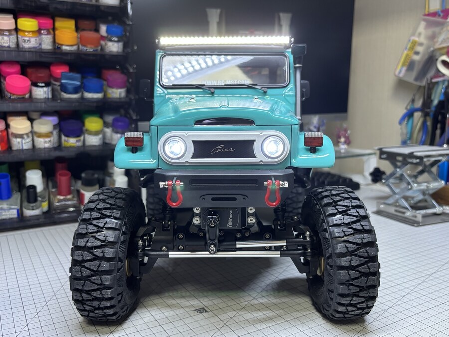 1/8 MST CFX-W J45C 완성_172.jpg