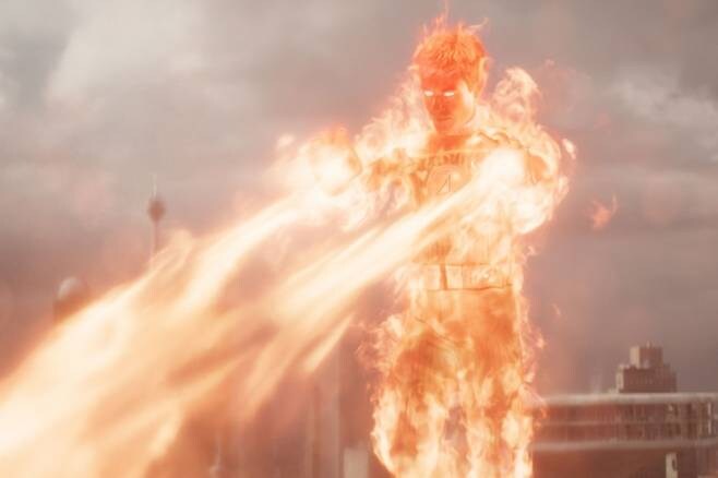 MCU)스포) 판타스틱4 VS 실버 서퍼의 전적을 알아보자_3.jpg
