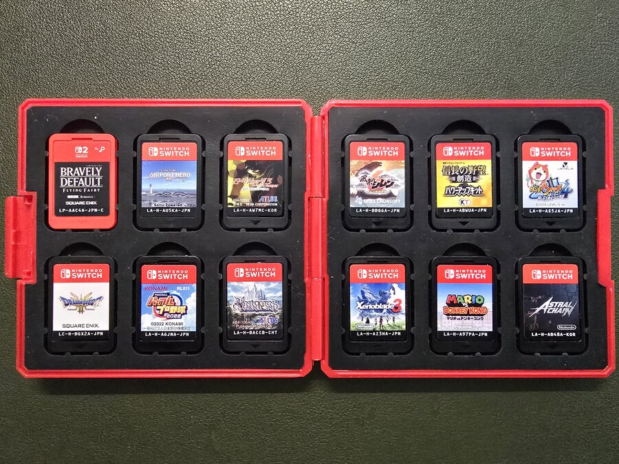 매일 전철에서 스위치 하는데 항상 들고다니는 예비게임들.._1.jpg