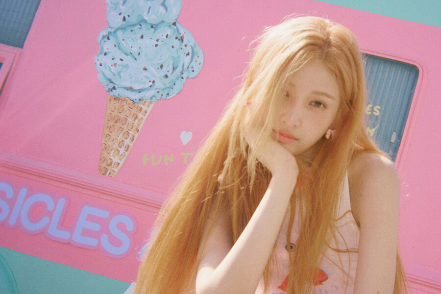 [레드벨벳] 조이 'From JOY, with Love' 콘셉트포토#1_1.jpg