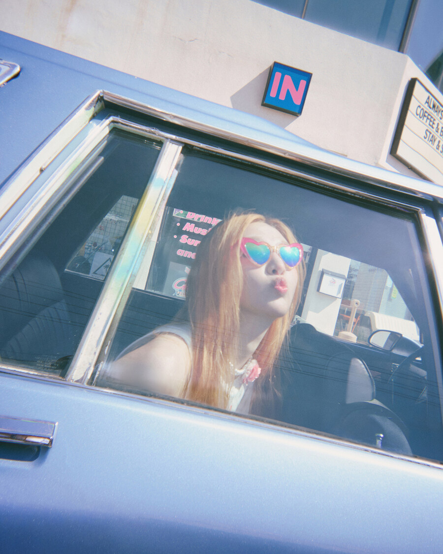 [레드벨벳] 조이 'From JOY, with Love' 콘셉트포토#1_9.jpg