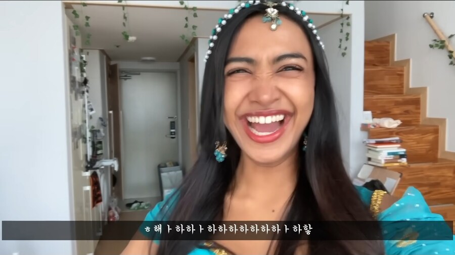 자스민 공주가 비빔밥 2인분에 차돌된장찌개를 먹음_2.jpg