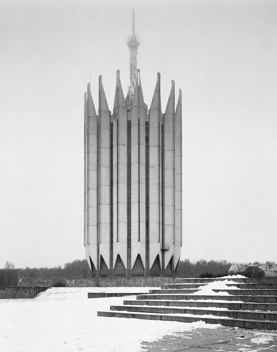 기이한 감성이 느껴지는 소련 시절 건축물.jpg_1.jpg