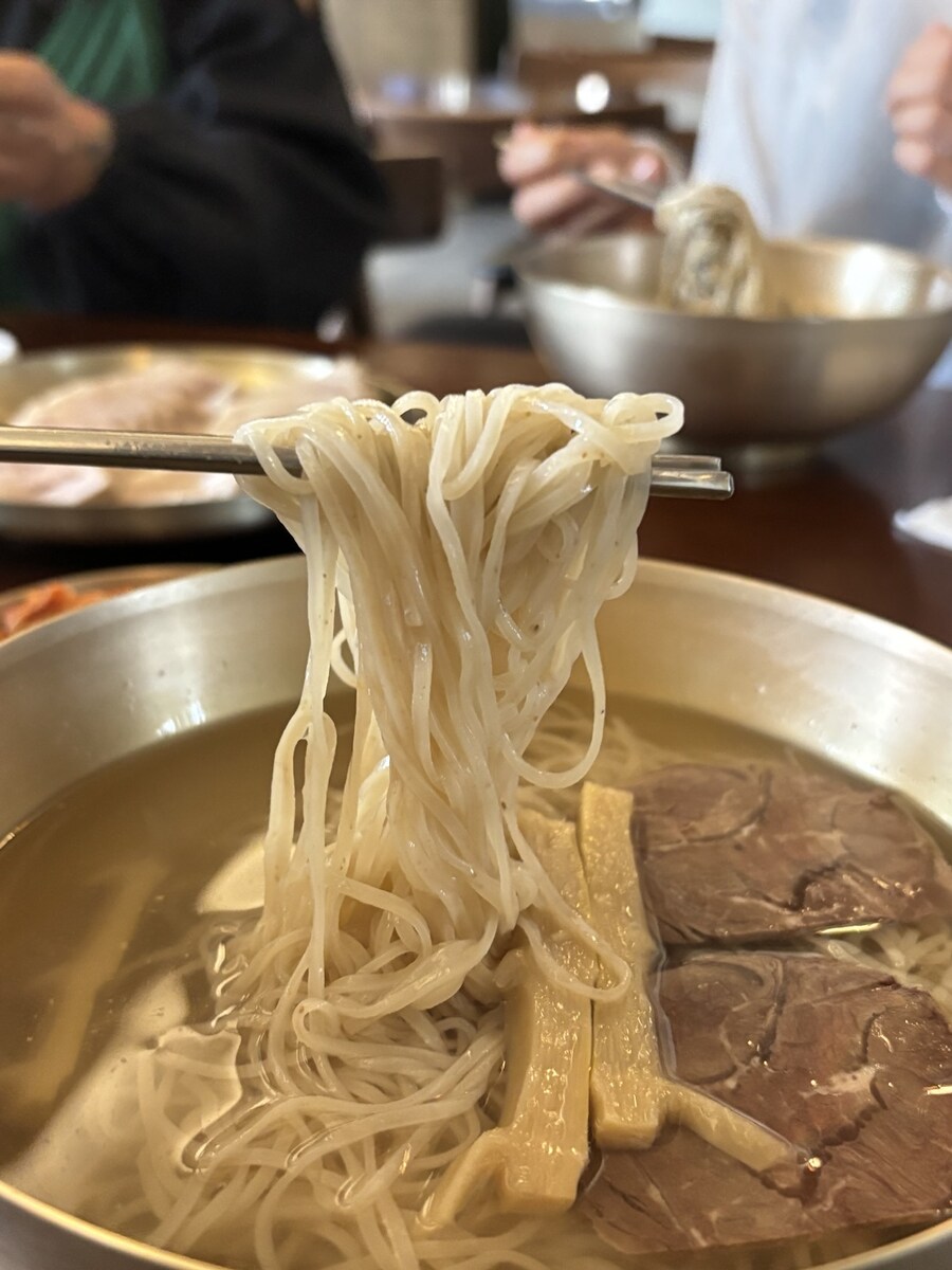 한국 압구정 "면서울"_7.jpg