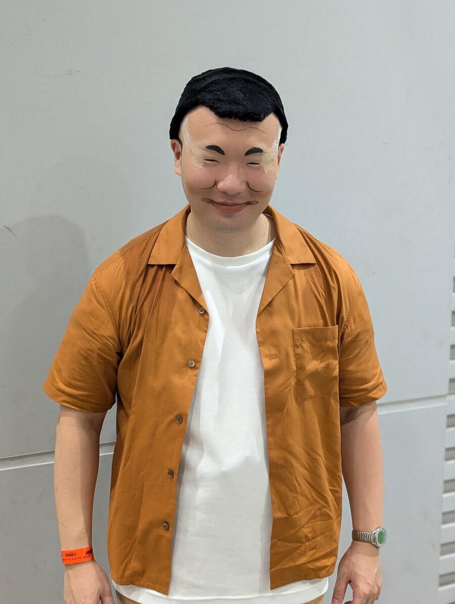 1일 외출권을 써서 코미케에 참가한 반장.jpg_1.jpg