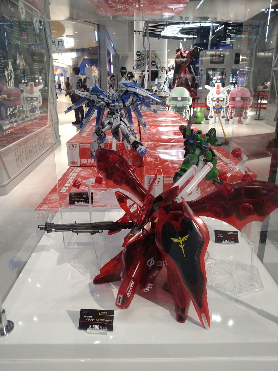 HGUC 1/144 나이팅게일 클리어 컬러 전시 & 가조립 사진_4.jpg