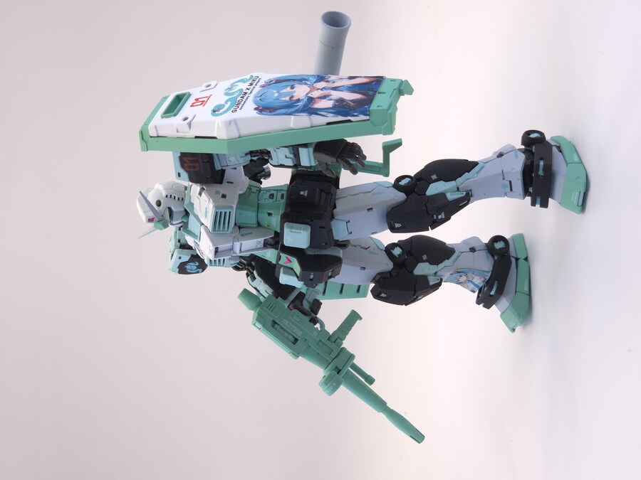 RG 퍼스트2.0 하츠네미쿠 버전_1.jpg