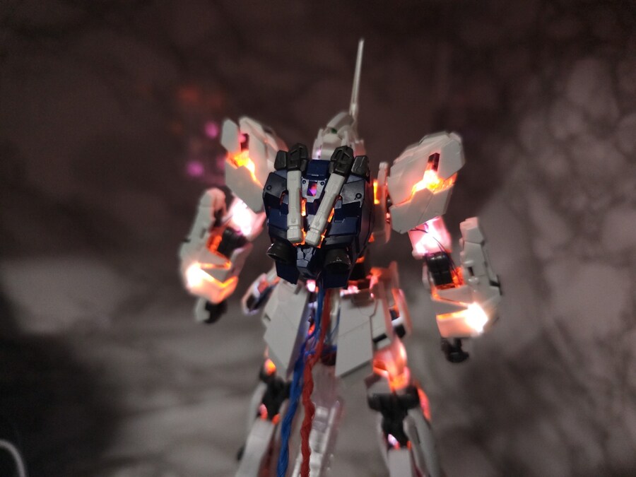 [RG] 유니콘 건담 LED 완성_9.jpg