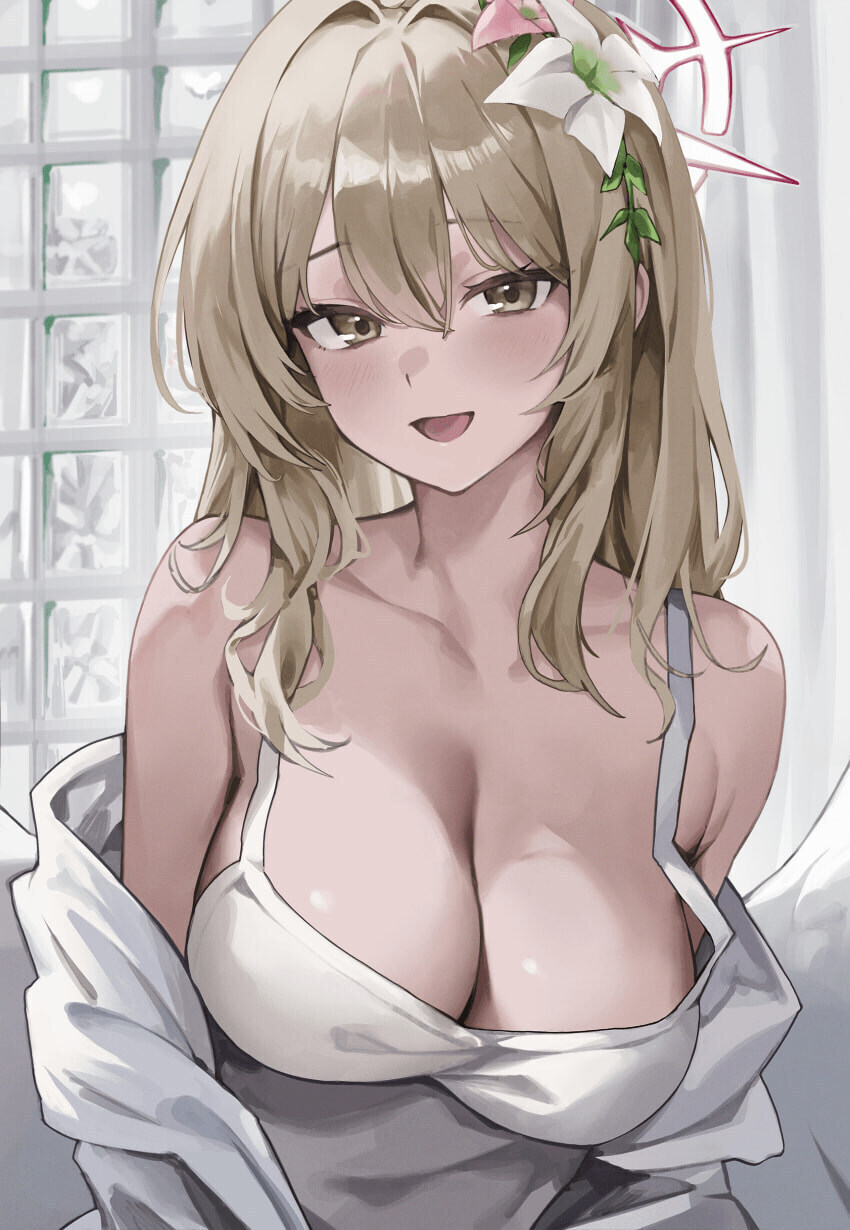 블루아카) 거유 나기사_1.jpg