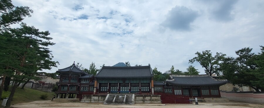 광복절은 아직이지만_2.jpg