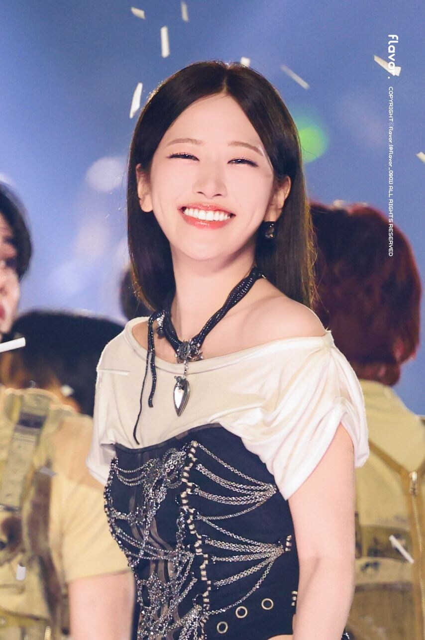 아이브 유진이_1.jpg