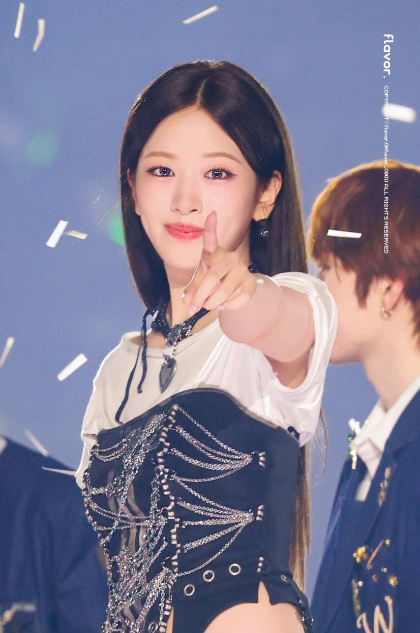 아이브 유진이_7.jpg