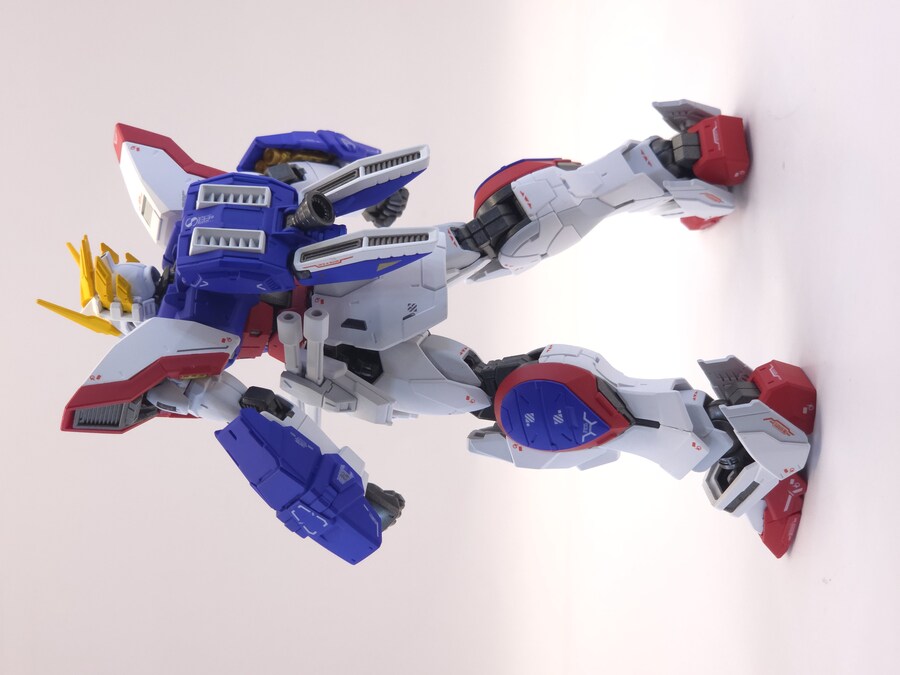RG 샤이닝건담_2.jpg