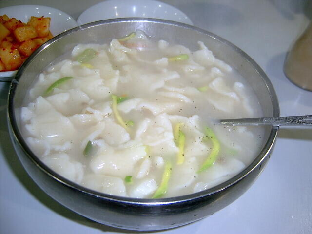 한국에서 빵이 '주식'이 될 수도 있었던 분기점_4.jpg