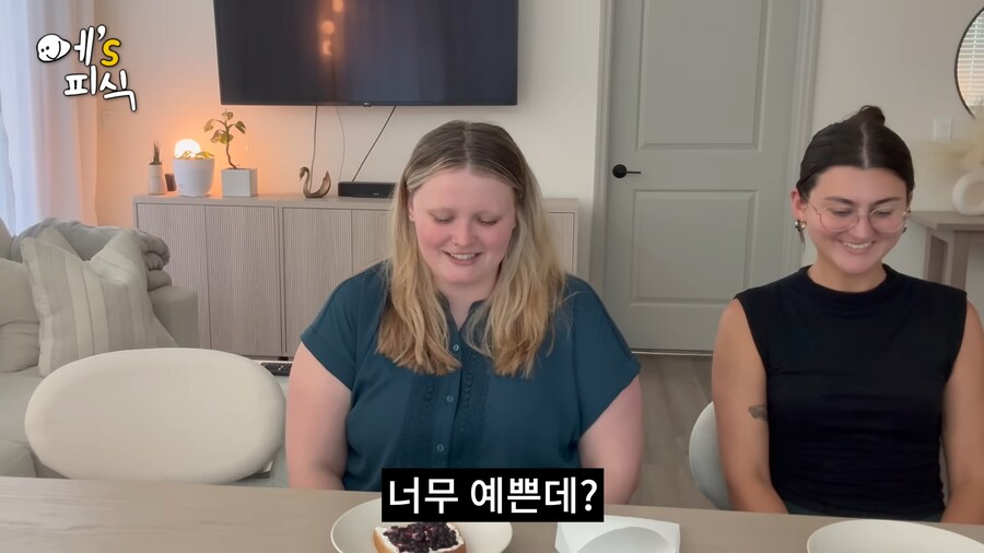 유튜브) 미국 친구들에게 전남친 토스트를 해준유튜버_2.png