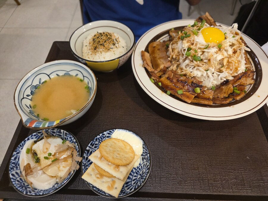 먹짤) 토끼정서 먹은 토마토 크림카레우동_1.jpg