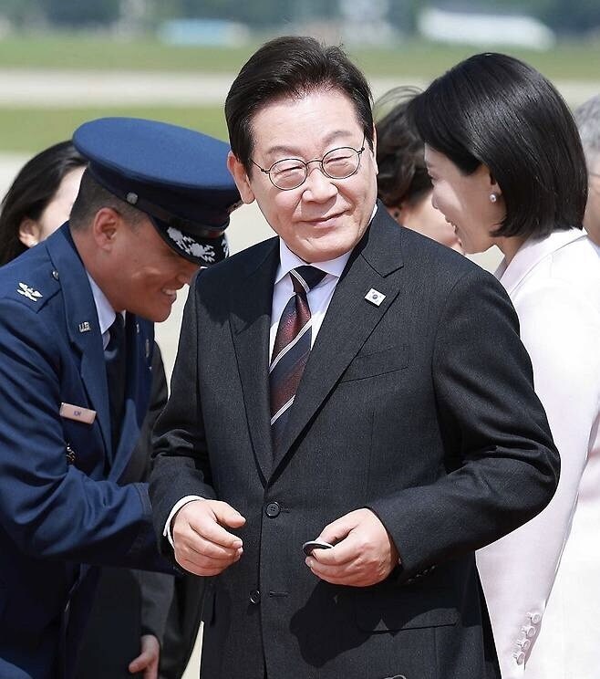 우리나라 최초로 미국에서 의전 패싱 당한 대통령_7.jpg