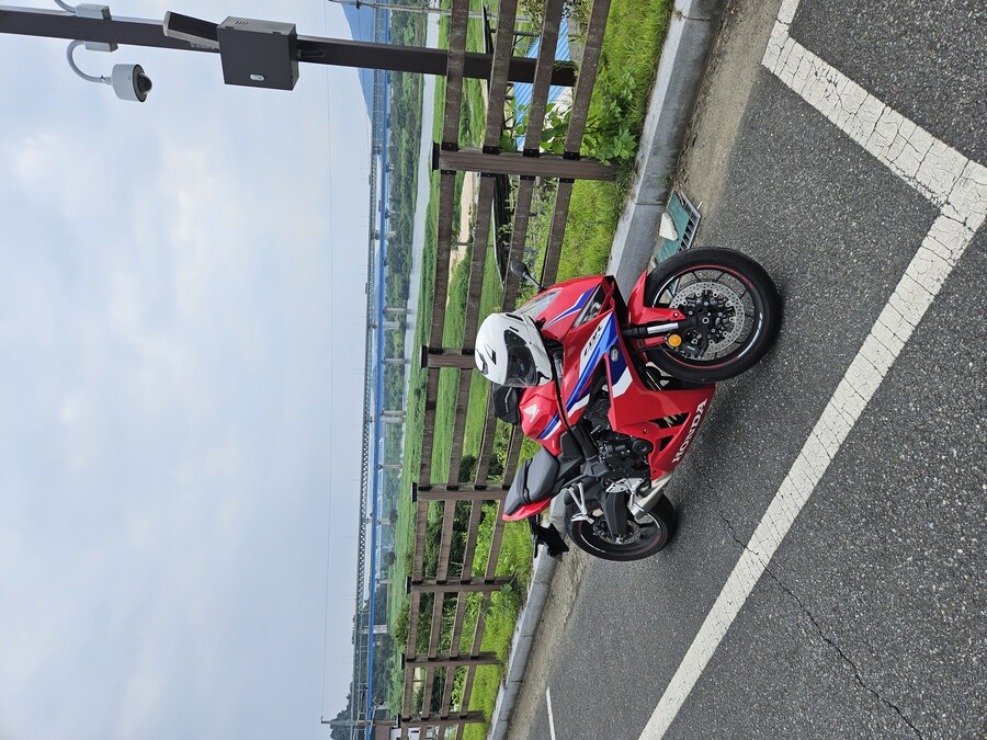 cbr650r e클 잘 타고 있어유_12.jpg